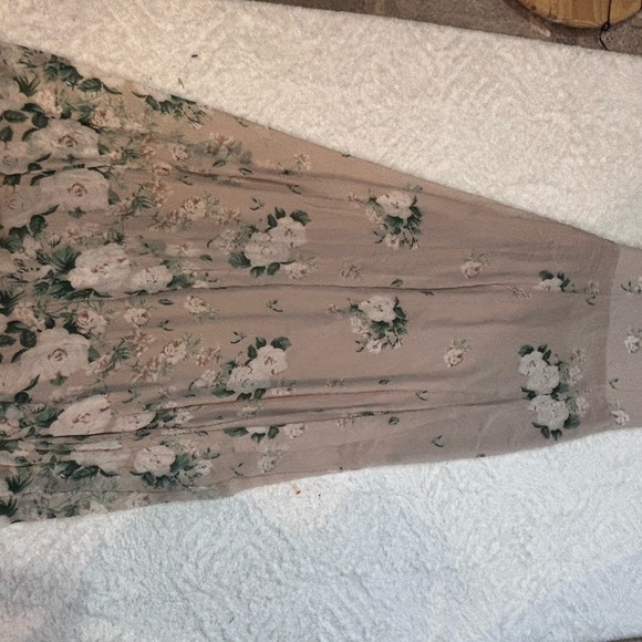 Show Me Your MuMu Beige and Green Floral Maxi Dress - Picture 5 of 9